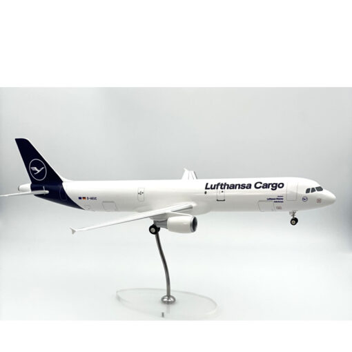 Limox Wings 1:100 Lufthansa Cargo A321-200F D-AEUC – Bild 3