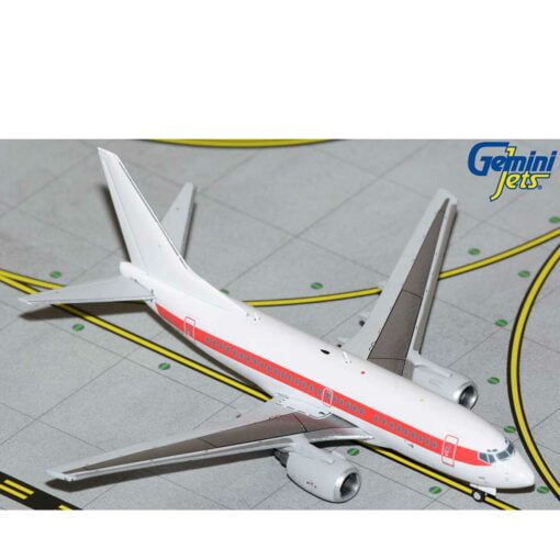 GeminiJets EG&G Janet N273RH Boeing 737-600 Scale 1:400