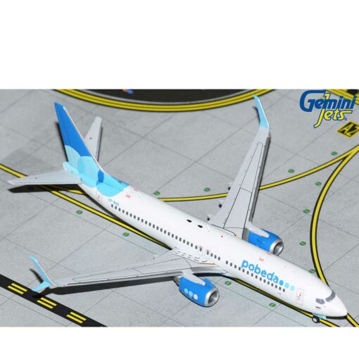 GeminiJets Boeing 737-800S Pobeda Airlines VP-BQG Maßstab 1:400