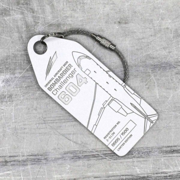 Aviationtag Bombardier Challenger 604 2-SLOW weiß