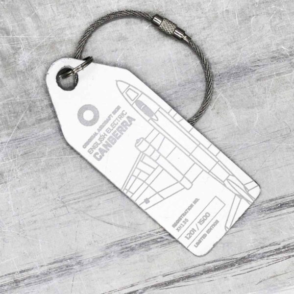 Aviationtag Canberra PR.9 Royal Air Force weiß