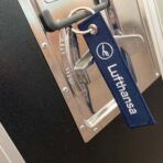 Remove Before Flight Schlüsselanhänger Lufthansa blau