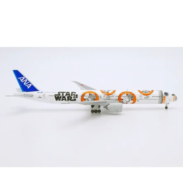 JC Wings Star Wars ANA Boeing 777-300ER BB-8 JA789A 1:500