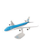 Herpa Wings Snapfit 1:250 KLM Boeing 747-400M PH-BFW 611442-001
