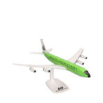Herpa Wings Snapfit 1:144 Braniff International Boeing 707-320 N7097 614009 – Bild 2