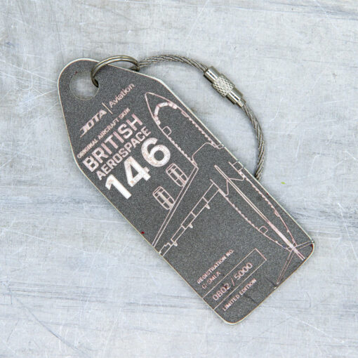 Aviationtag Jota Aviation BAe 146 G-SMLA grau – Bild 2