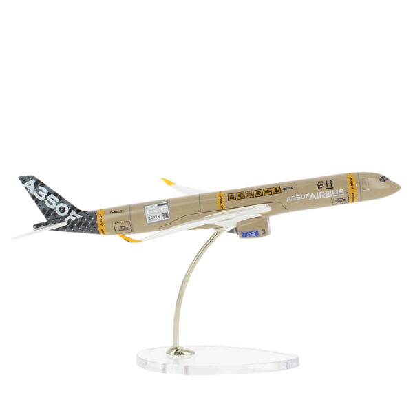 Airbus 1:400 A350F Modell