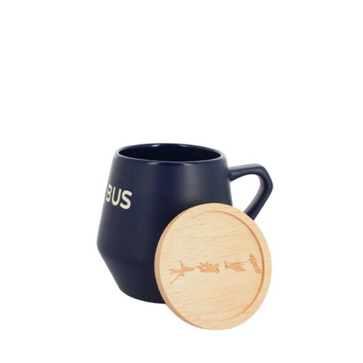 Airbus Becher blau