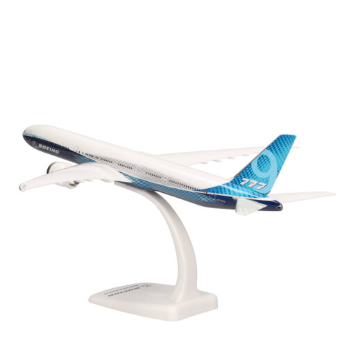 Herpa Wings Snapfit 1:250 Boeing 777-9 N779XW 612630 – Bild 4