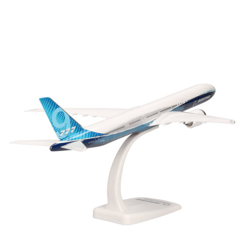 Herpa Wings Snapfit 1:250 Boeing 777-9 N779XW 612630 – Bild 3