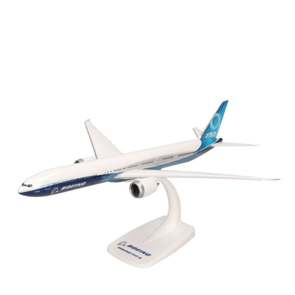 Herpa Wings Snapfit 1:250 Boeing 777-9 N779XW 612630