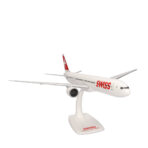 Herpa Wings Snapfit 1:200 Swiss International Air Lines Boeing 777-300ER HB-JNB 610698-001 – Bild 2