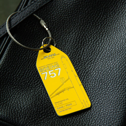 Aviationtag DHL Boeing 757 D-ALEW gelb – Bild 4