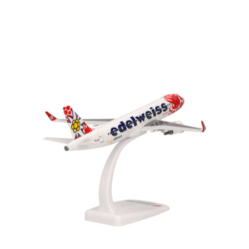 Herpa Wings Snapfit 1:200 Edelweiss A320 HB-JLT 613712 – Bild 4