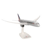 Herpa Wings Snapfit 1:200 American Airlines Boeing 787-9 N820AL 612043 – Bild 2