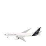Herpa Wings 1:500 Lufthansa Cargo Boeing 777F D-ALFL 533188-002 – Bild 2