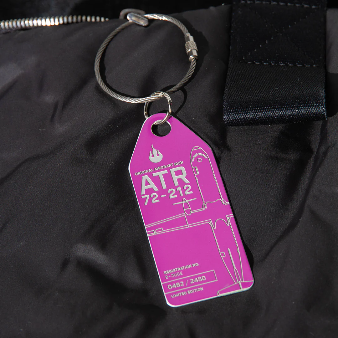 Aviationtag ATR 72 Hunnu Air 2 Juce violett lila purple