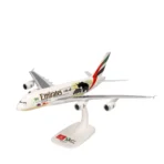 Herpa Wings Snapfit 1:250 Emirates A380 A6-EER 612180