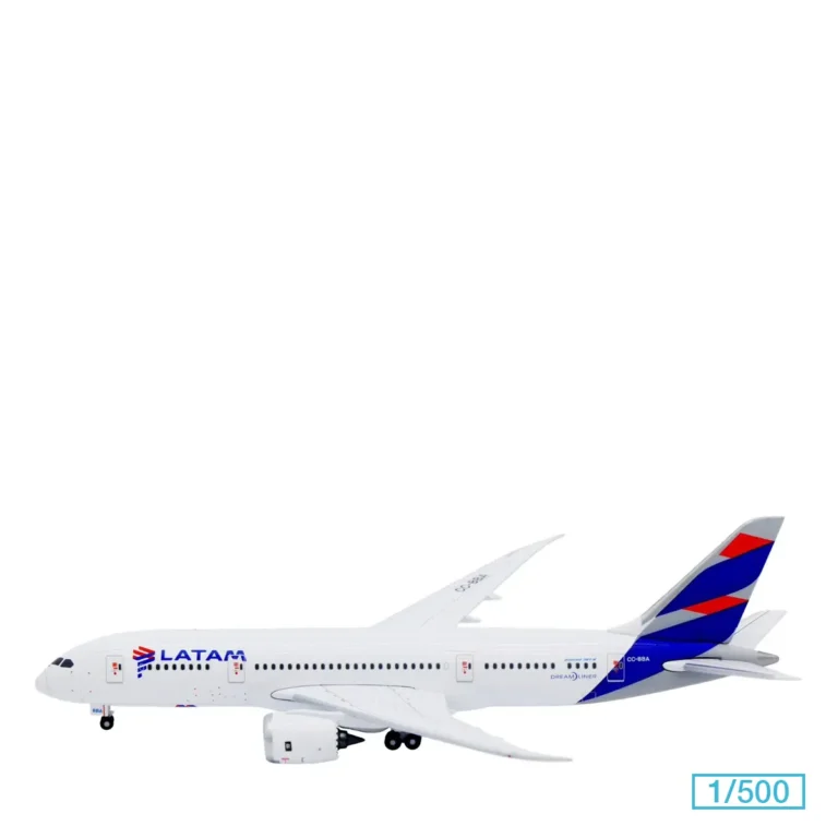 Aether Model 1:500 LATAM Airlines Chile Boeing 787-8 CC-BBA LAN126105