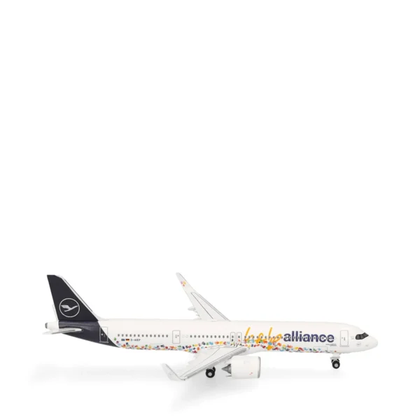 Herpa Wings Lufthansa Airbus A321neo "Help Alliance" - D-AIEP