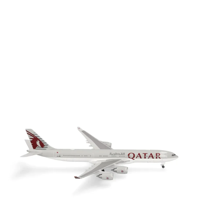 Herpa 538923 Qatar Amiri Flight Airbus A340-500 - A7-HHH Maßstab 1:500