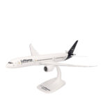 Herpa Wings Snapfit 1:200 Lufthansa Boeing 787-9 D-ABPA 613453