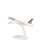 Herpa Wings Snapfit 1:200 Air France A220-300 F-HZUA 613507 – Bild 3