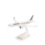 Herpa Wings Snapfit 1:200 Air France A220-300 F-HZUA 613507