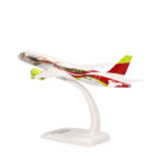 Herpa Wings Snapfit 1:200 airBaltic A220-300 YL-ABX 614559 – Bild 3
