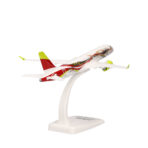 Herpa Wings Snapfit 1:200 airBaltic A220-300 YL-ABX 614559 – Bild 4