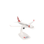 Herpa Wings Snapfit 1:200 CSA Czech Airlines A220-300 OK-FYD 614733 – Bild 2
