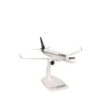 Herpa Wings Snapfit 1:200 Lufthansa A320neo D-AINY "Lovehansa" 613880 – Bild 2