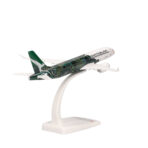 Herpa Wings Snapfit 1:200 QantasLink A220-300 VH-X4A 614399 – Bild 4