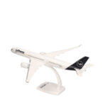 Herpa Wings Snapfit 1:200 Lufthansa A350-900 D-AIXM 612258 – Bild 2
