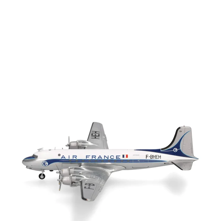 Herpa Flugzeugmodell Air France Douglas DC-4 1:200 Artikel 571104-001